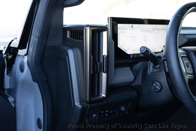 2025 GMC HUMMER EV Pickup 3x --- aMSRP of $104,650. - 22954722 - 26