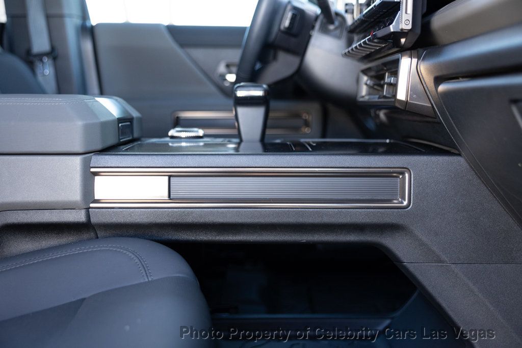2025 GMC HUMMER EV Pickup 3x --- aMSRP of $104,650. - 22954722 - 45