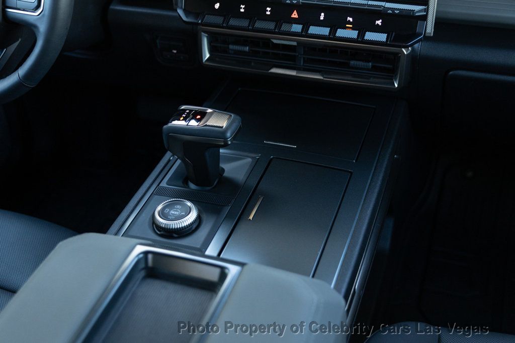 2025 GMC HUMMER EV Pickup 3x --- aMSRP of $104,650. - 22954722 - 48