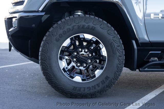 2025 GMC HUMMER EV Pickup 3x --- aMSRP of $104,650. - 22954722 - 55