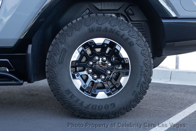 2025 GMC HUMMER EV Pickup 3x --- aMSRP of $104,650. - 22954722 - 56