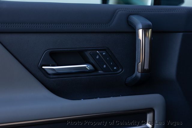 2025 GMC HUMMER EV Pickup 3x --- MSRP of $104,650. - 22954722 - 22