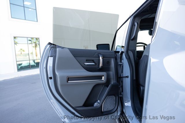 2025 GMC HUMMER EV Pickup 3x --- MSRP of $104,650. - 22954722 - 32