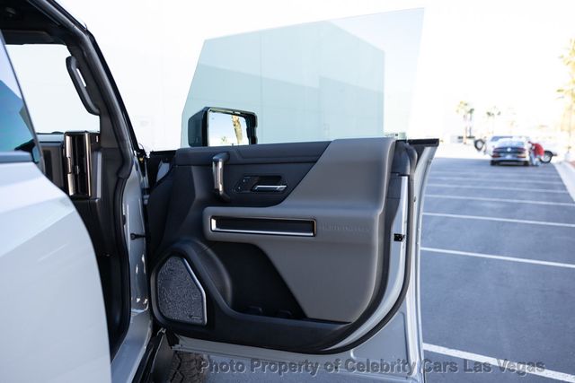 2025 GMC HUMMER EV Pickup 3x --- MSRP of $104,650. - 22954722 - 41