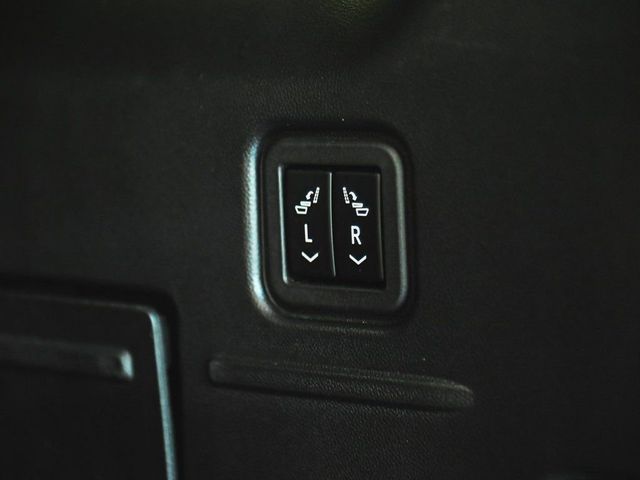 2025 GMC Hummer EV SUV 2X - 23006669 - 31