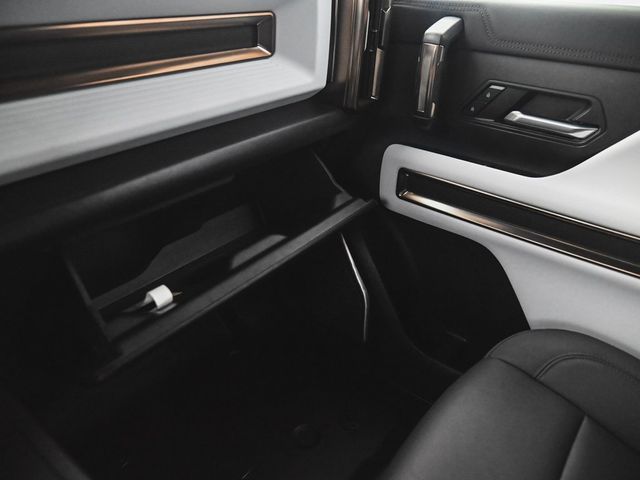2025 GMC Hummer EV SUV 2X - 22948749 - 15