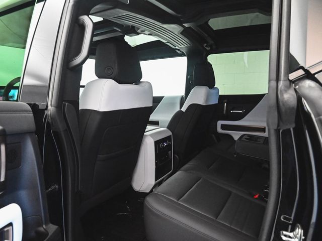 2025 GMC Hummer EV SUV 2X - 22948749 - 25