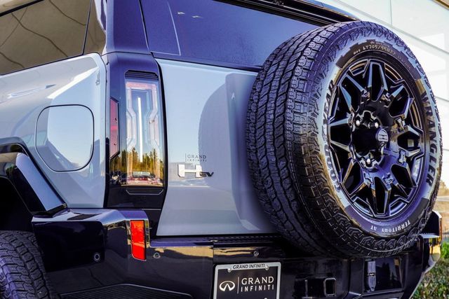 2025 GMC HUMMER EV SUV e4WD 4dr 2X - 22976047 - 12