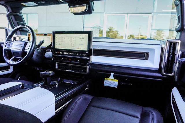 2025 GMC HUMMER EV SUV e4WD 4dr 2X - 22976047 - 18