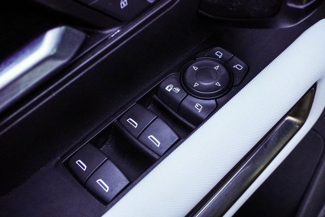 2025 GMC HUMMER EV SUV e4WD 4dr 2X - 22976047 - 32