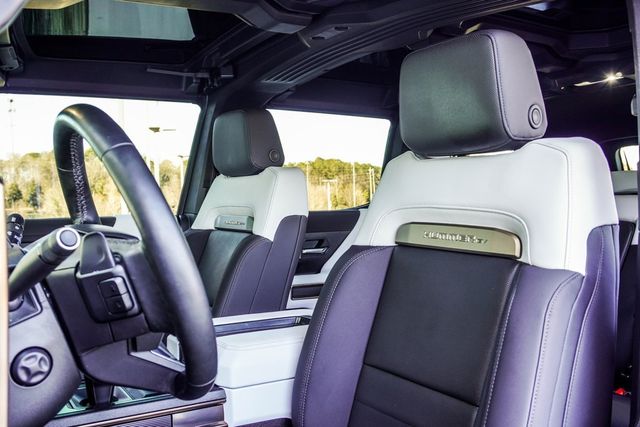 2025 GMC HUMMER EV SUV e4WD 4dr 2X - 22976047 - 36