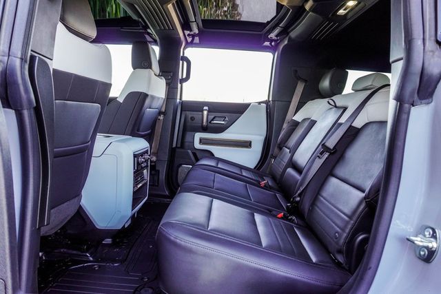 2025 GMC HUMMER EV SUV e4WD 4dr 2X - 22976047 - 40