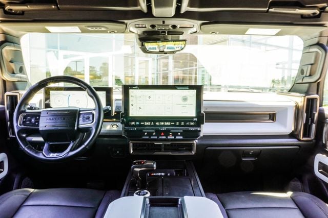 2025 GMC HUMMER EV SUV e4WD 4dr 2X - 23019661 - 4