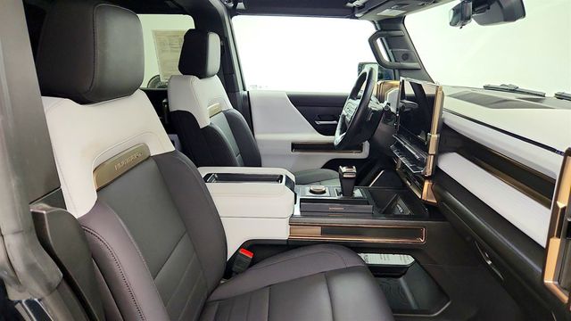 2025 GMC HUMMER EV SUV e4WD 4dr 2X - 23043133 - 22