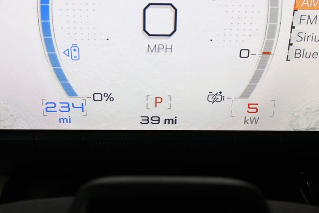 2025 GMC HUMMER EV SUV e4WD 4dr 2X w/ Extreme Off-Road Package & Infinity Roof (570-hp) - 22959756 - 11