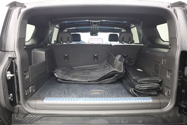 2025 GMC HUMMER EV SUV e4WD 4dr 2X w/ Extreme Off-Road Package & Infinity Roof (570-hp) - 22959756 - 17