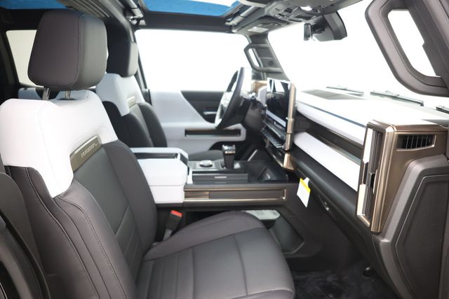2025 GMC HUMMER EV SUV e4WD 4dr 2X w/ Extreme Off-Road Package & Infinity Roof (570-hp) - 22959756 - 19