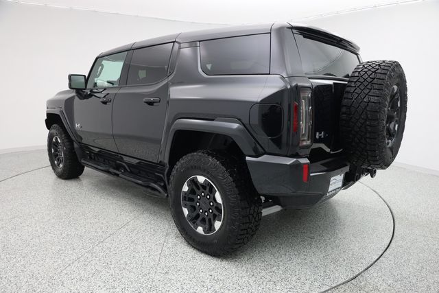 2025 GMC HUMMER EV SUV e4WD 4dr 2X w/ Extreme Off-Road Package & Infinity Roof (570-hp) - 22959756 - 3