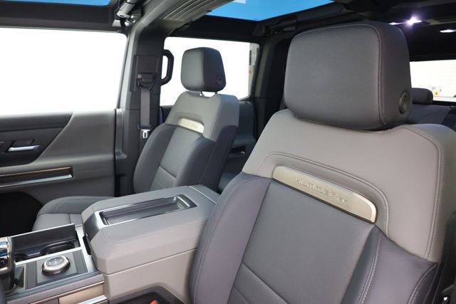 2025 GMC HUMMER EV SUV e4WD 4dr 3X w/ Illumination Pkg & INFINITY ROOF - 23036427 - 17