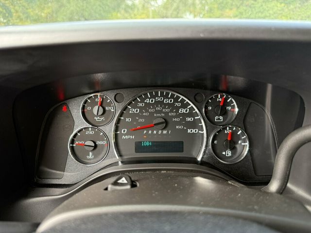 2025 GMC Savana Cargo Van RWD 2500 135" - 23101413 - 3