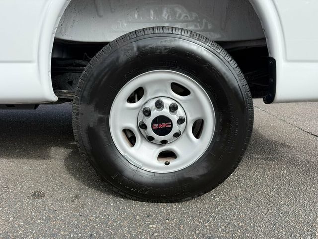 2025 GMC Savana Cargo Van RWD 2500 135" - 23101413 - 8