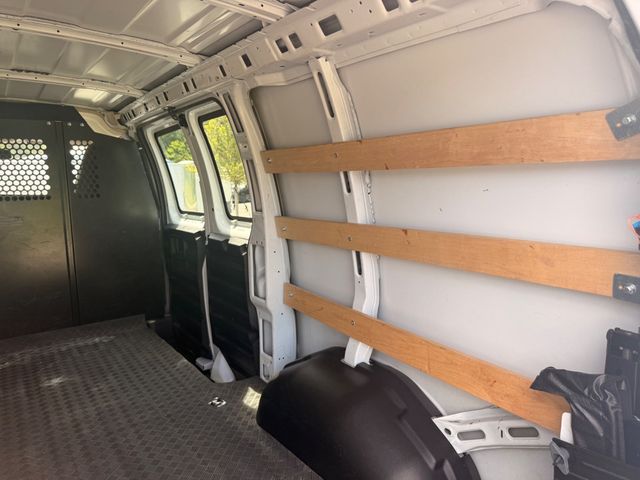 2025 GMC Savana Cargo Van SAVANA (WITH $990 IN PACKAGES!!!) - 23065175 - 16