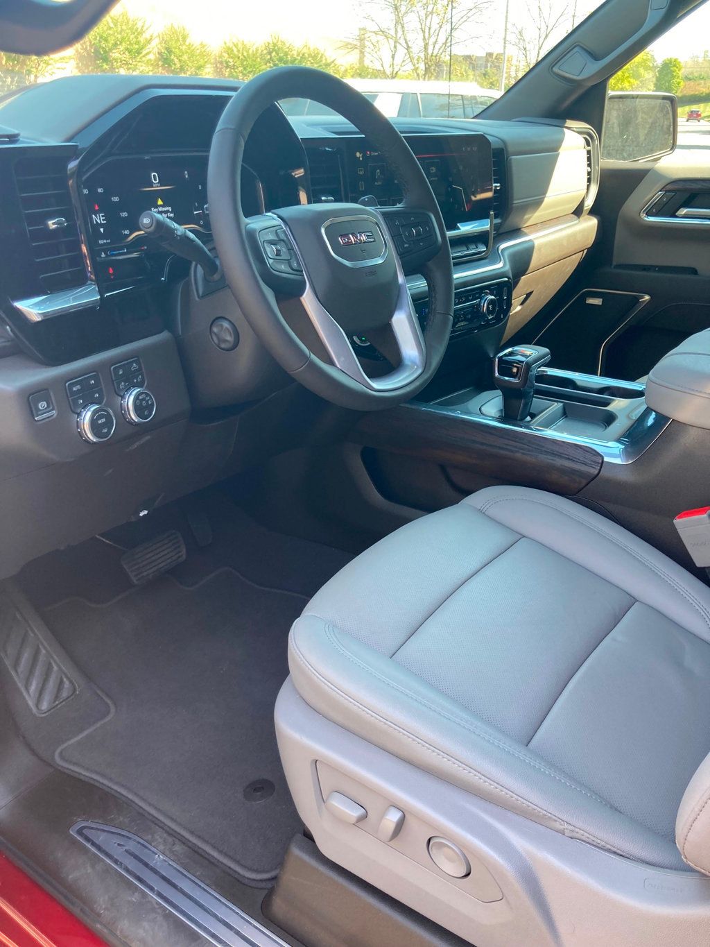 2025 GMC Sierra 1500  - 22631315 - 38