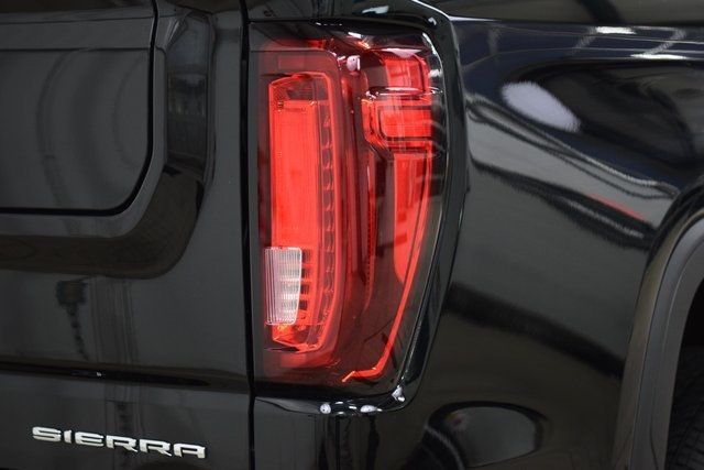 2025 GMC Sierra 1500 1500 CREW DENALI 4X4 * 6.2 V8 * LOADED * 1 OWNER - 22930173 - 16