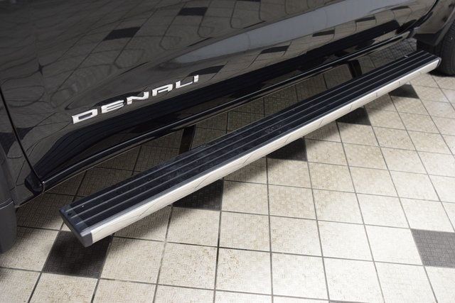 2025 GMC Sierra 1500 1500 CREW DENALI 4X4 * 6.2 V8 * LOADED * 1 OWNER - 22930173 - 24