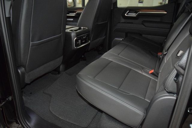 2025 GMC Sierra 1500 1500 CREW DENALI 4X4 * 6.2 V8 * LOADED * 1 OWNER - 22930173 - 39