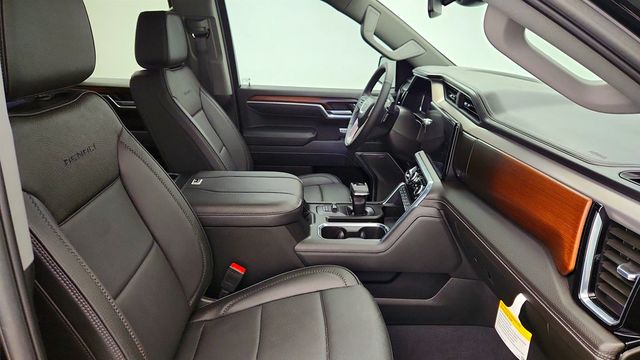 2025 GMC Sierra 1500 2WD Crew Cab 147'' Denali (11,200-lb. max towing) - 22985880 - 40