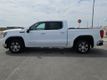 2025 GMC Sierra 1500 2WD Crew Cab 147" SLT - 23078663 - 4