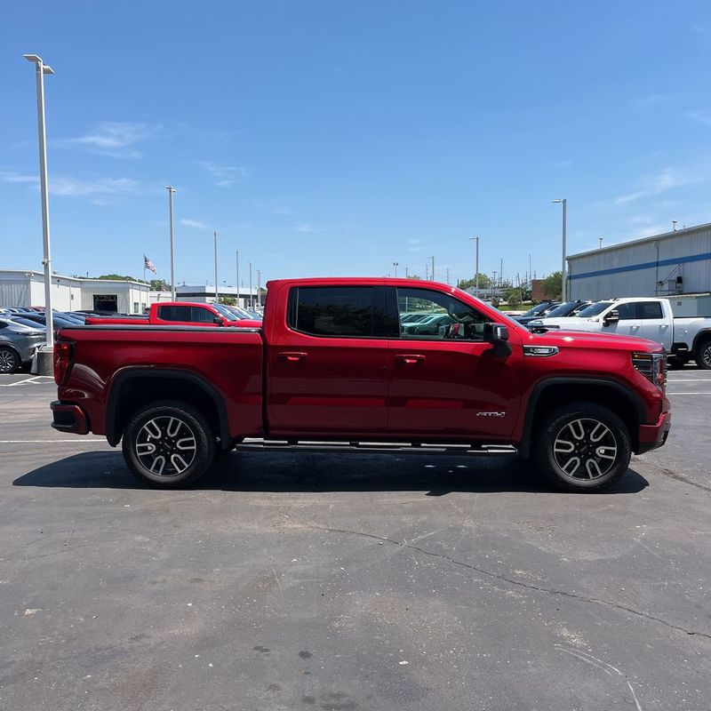 2025 GMC Sierra 1500 4WD Crew Cab 147" AT4 - 23035768 - 11
