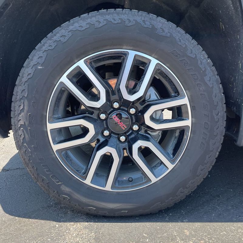 2025 GMC Sierra 1500 4WD Crew Cab 147" AT4 - 23035768 - 13
