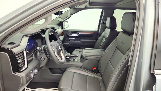 2025 GMC Sierra 1500 4WD Crew Cab 147 Denali with Reserve Package & 6.2L V8 - 22983845 - 19