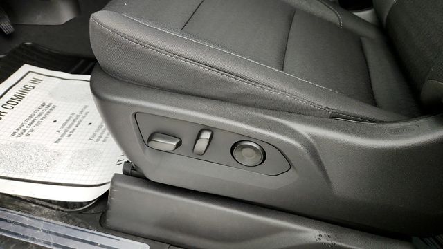 2025 GMC Sierra 1500 4WD Crew Cab 147'' Elevation (3VL) with MultiPro Tailgate - 22946568 - 10