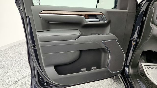 2025 GMC Sierra 1500 4WD Crew Cab 147'' Elevation (3VL) with MultiPro Tailgate - 22954576 - 9