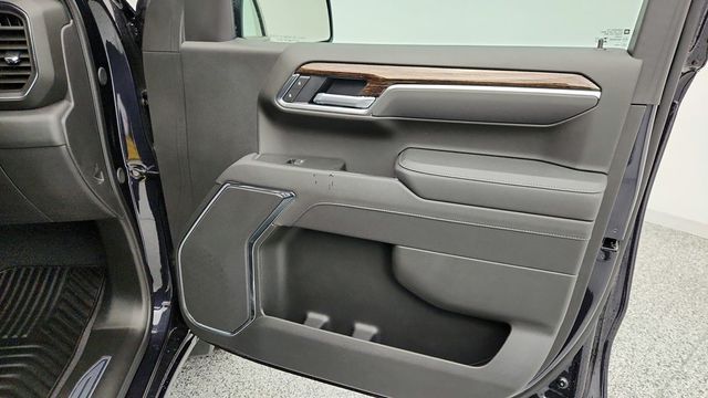2025 GMC Sierra 1500 4WD Crew Cab 147'' Elevation (3VL) with MultiPro Tailgate - 22954576 - 23