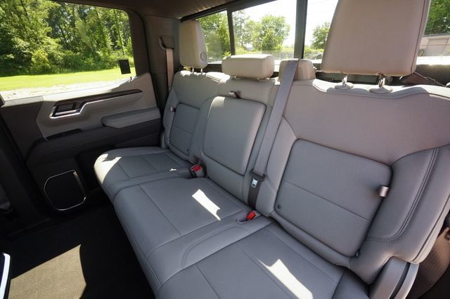2025 GMC Sierra 1500 4WD Crew Cab 147" SLT - 23032900 - 26