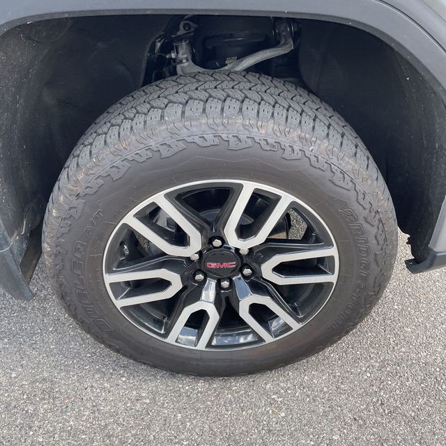 2025 GMC Sierra 1500 AT4 - 23008277 - 11