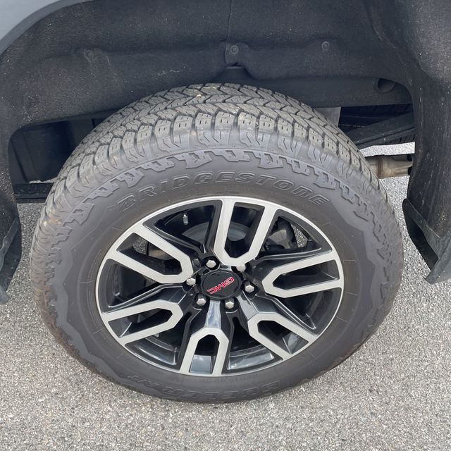 2025 GMC Sierra 1500 AT4 - 23008277 - 12