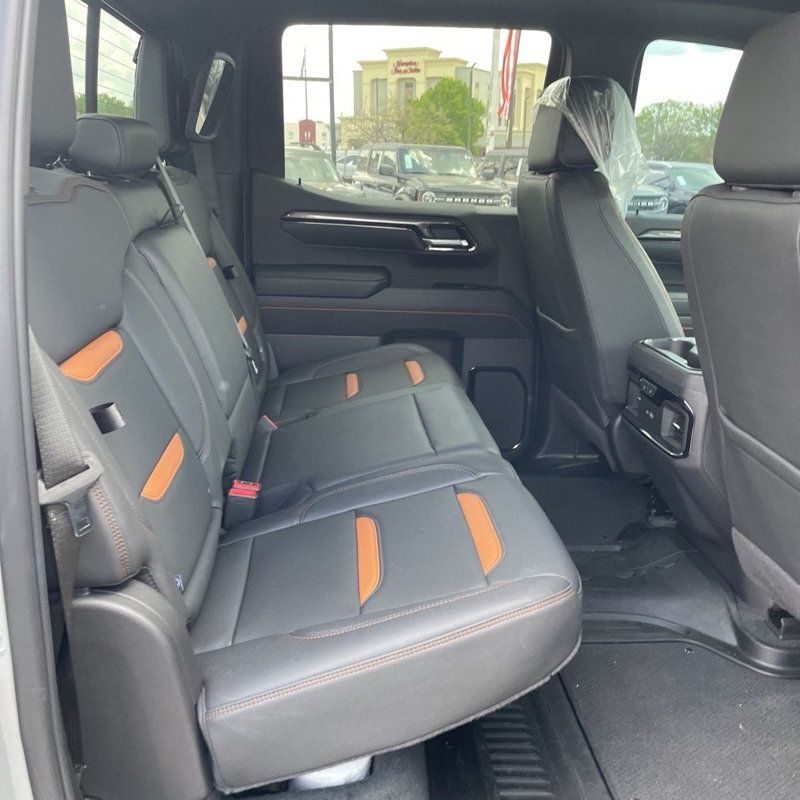 2025 GMC Sierra 1500 AT4 - 23008277 - 24