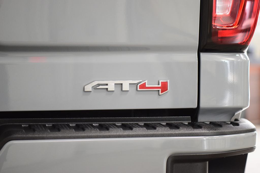 2025 GMC Sierra 1500 AT4 Premium CarbonPro w/ Technology Package Lifted - 23052095 - 19