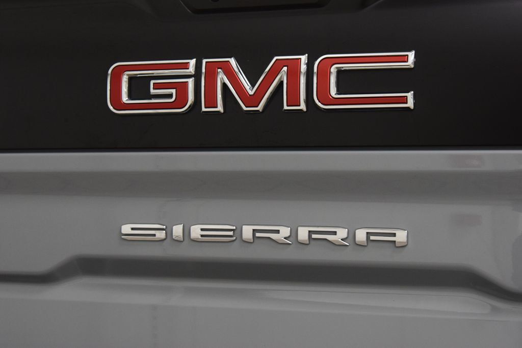 2025 GMC Sierra 1500 AT4 Premium CarbonPro w/ Technology Package Lifted - 23052095 - 20