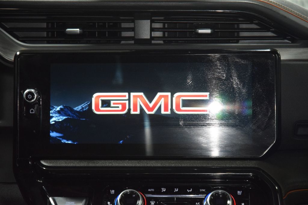 2025 GMC Sierra 1500 AT4 Premium CarbonPro w/ Technology Package Lifted - 23052095 - 30