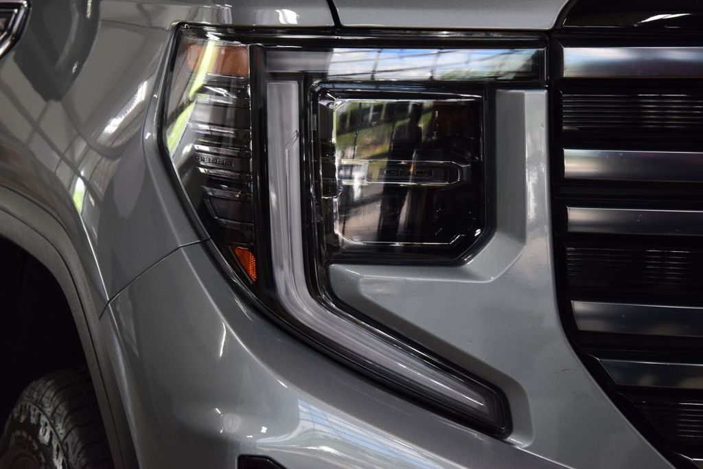 2025 GMC Sierra 1500 AT4 Premium Plus  - 23008277 - 9