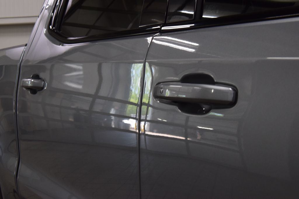 2025 GMC Sierra 1500 AT4 Premium Plus  - 23008277 - 13