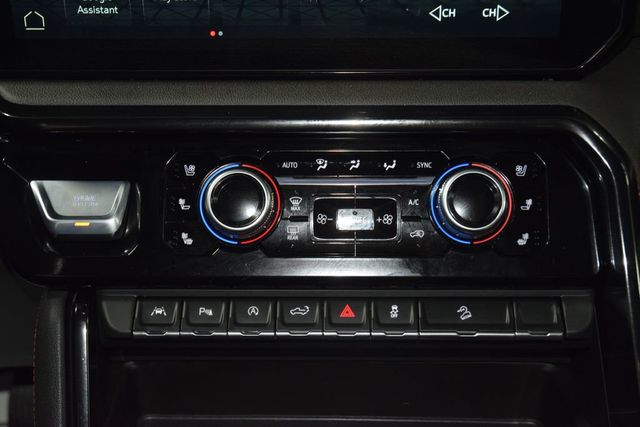 2025 GMC Sierra 1500 AT4 Premium w/ Technology Package - 23035768 - 31