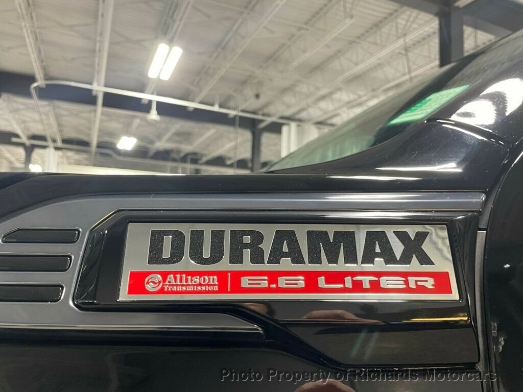 2025 Gmc Sierra HD AT4 photo 4