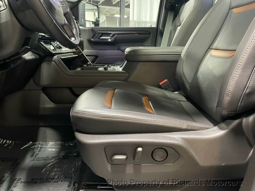 2025 GMC Sierra 2500HD 4WD Crew Cab 159" AT4 - 22945960 - 14